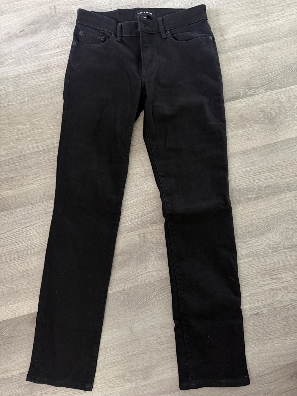 Lucky Brand Women’s Slim Straight Jeans in Black